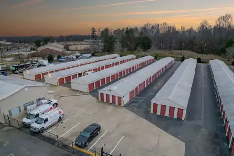 Lake Wylie Self Storage - Charlotte Highway in Clover, SC