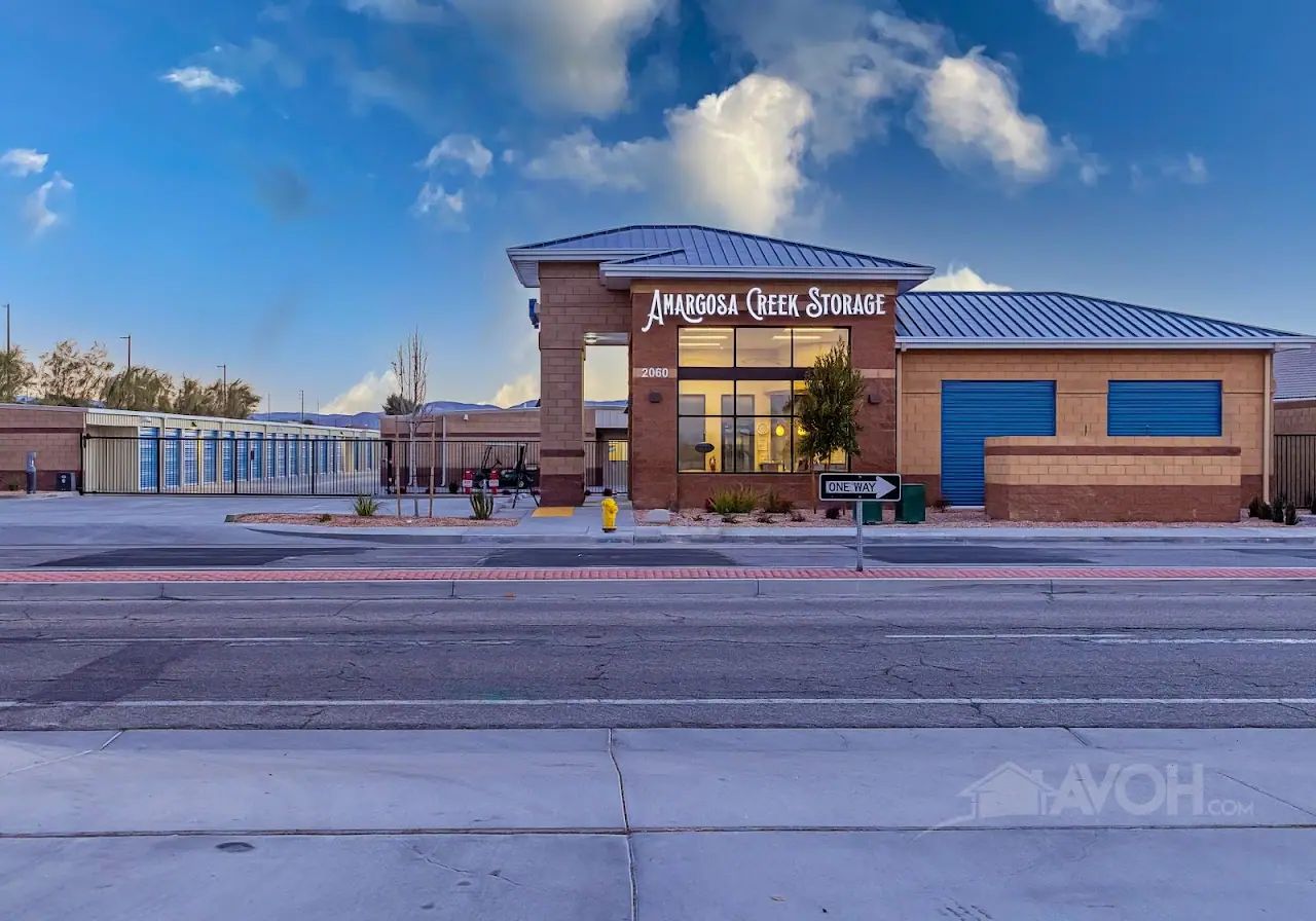 Amargosa Creek Storage, RV storage in Lancaster