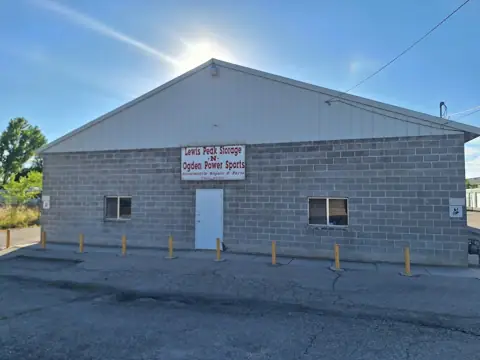 Lewis Peak Storage photo 2