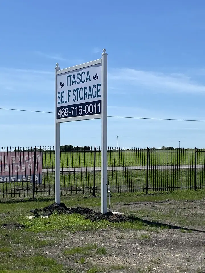 Itasca Self Storage, RV storage in Itasca