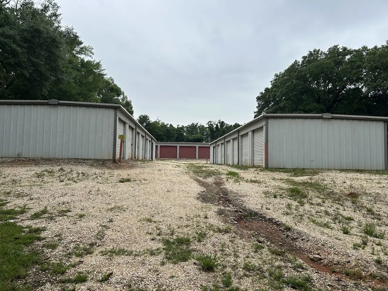 Shields Storage, RV storage in Irvington