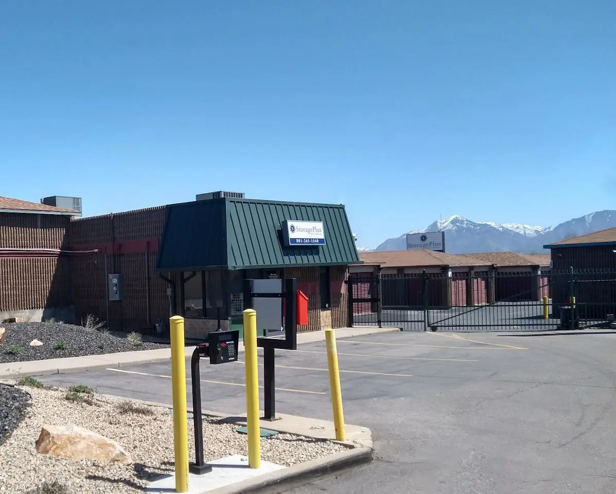 StoragePLUS Mid Valley Self Storage, RV storage in Taylorsville