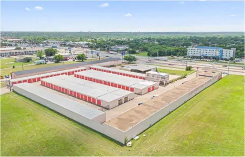 Dallas Secure Storage and Warehouse photo 2