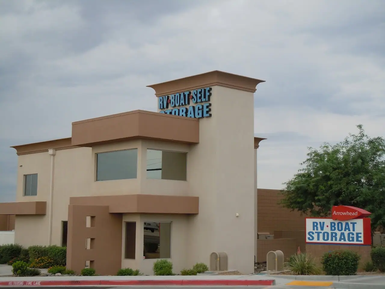 Arrowhead RV & Boat Storage, RV storage in Peoria