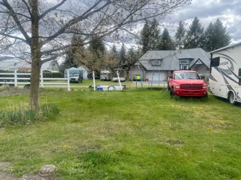 North Garry Road RV/Boat Storage photo 2