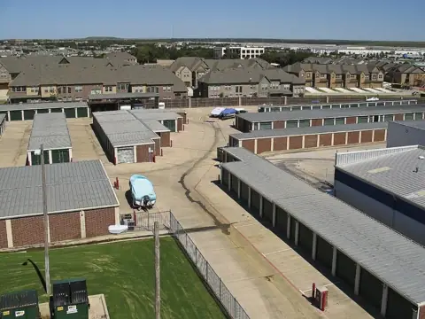 Securlock Storage at Lewisville photo 2