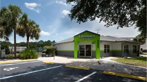 Extra Space Storage in Port Charlotte, FL
