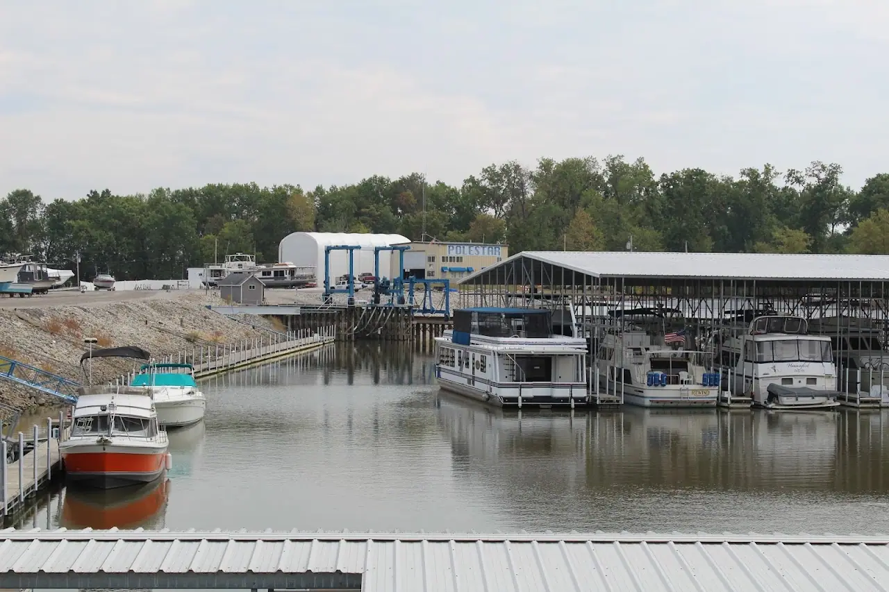 UnCharted Marina, RV storage in St Charles