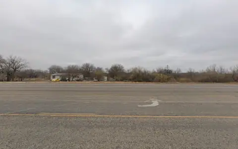 Big Truck Parking & Storage photo 2