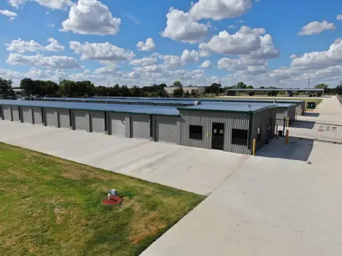 Sitzes Self Storage in Clyde, TX