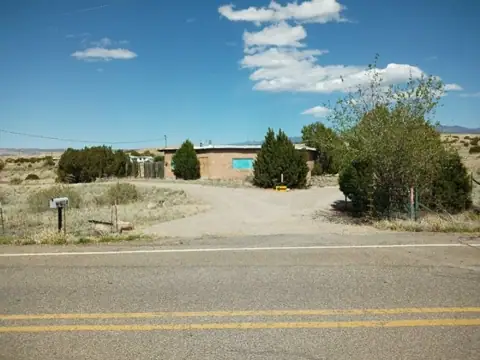 Frontage Road RV Storage in Española, NM