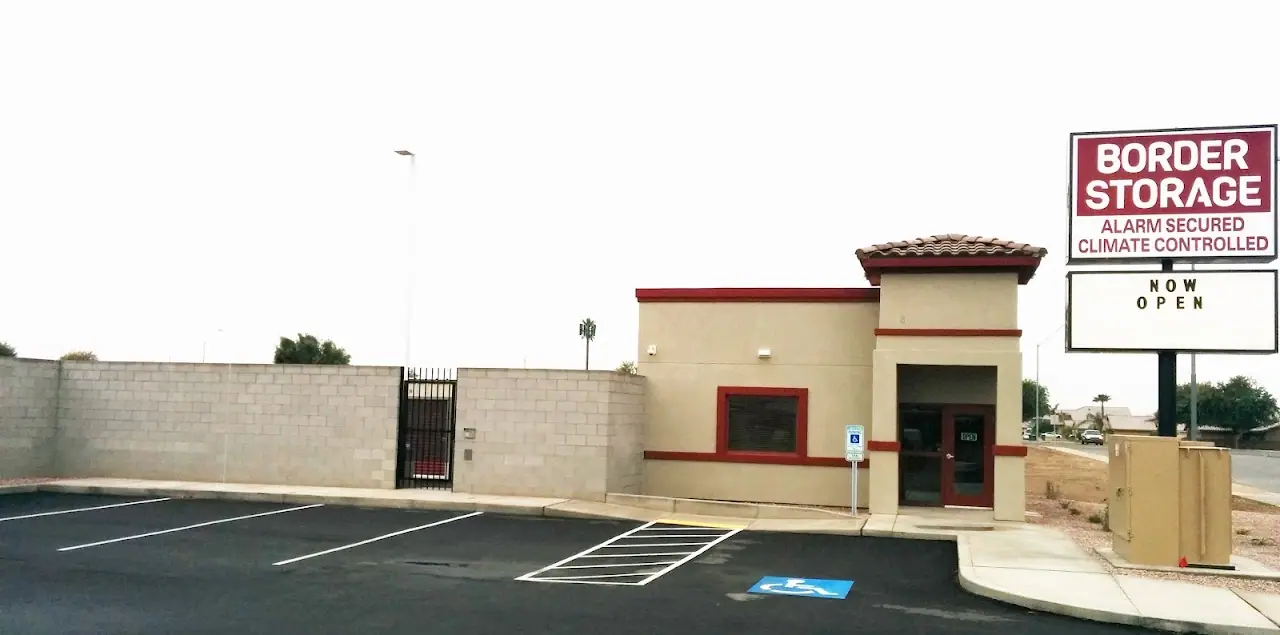 Border Self Storage, RV storage in Yuma