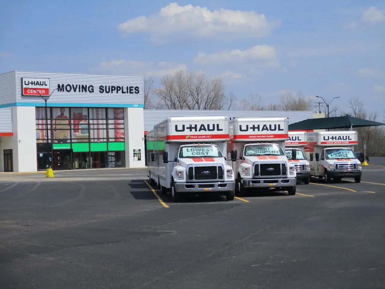 Self-Storage at U-Haul, RV storage in Mansfield