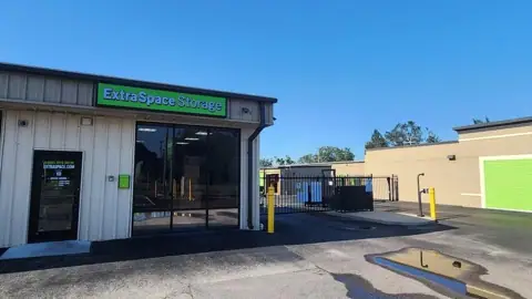 Extra Space Storage in Ruskin, FL