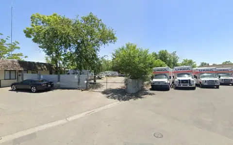 Folsom RV Storage - Scalzi Ent. photo 2