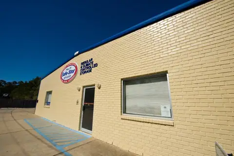 Safe-Stor Hwy 25 in Covington, LA