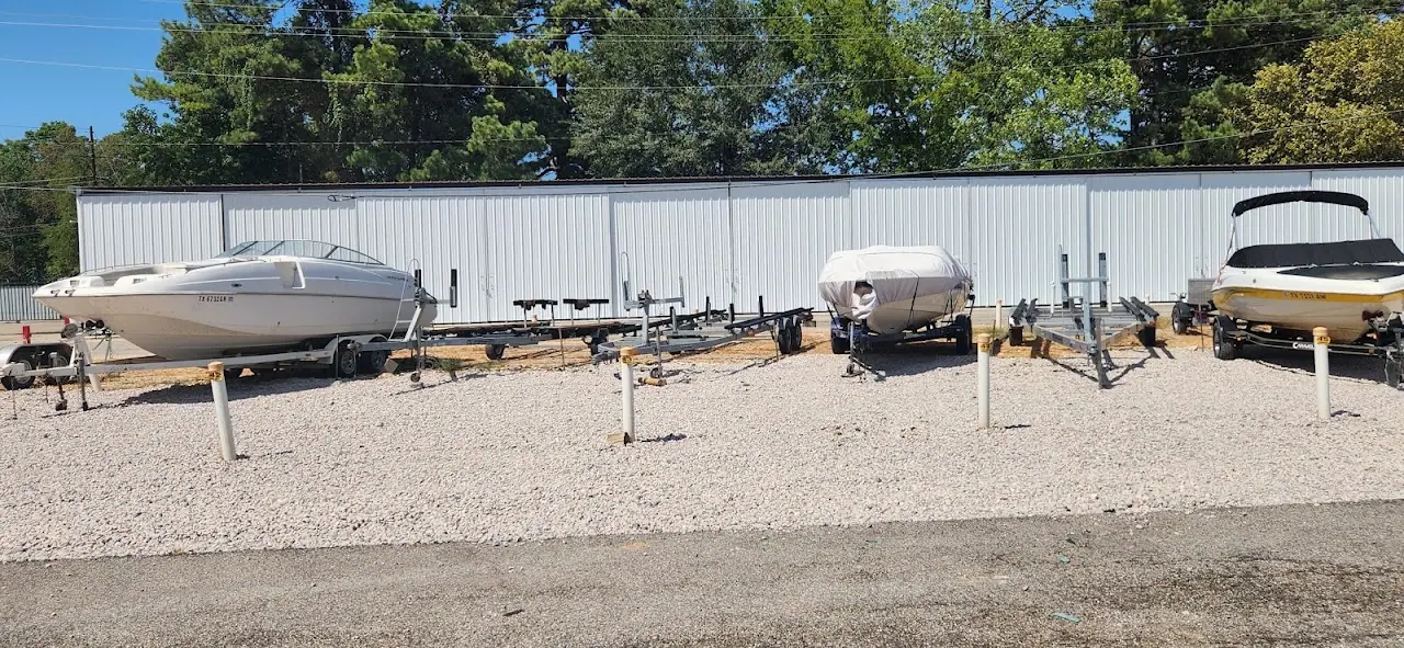 Seven Coves Boat Storage, RV storage in Willis