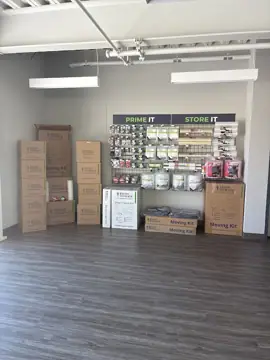 Prime Storage photo 3