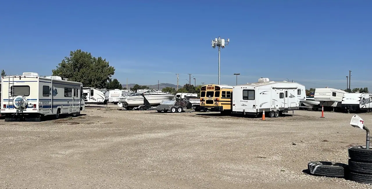 Custom RV Storage, RV storage in Loveland