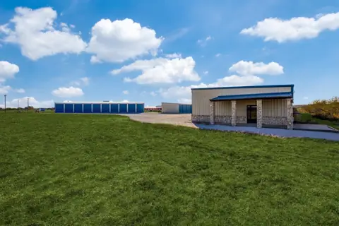 Dry Dock & Lock - Boat & RV Storage in Strawn, TX