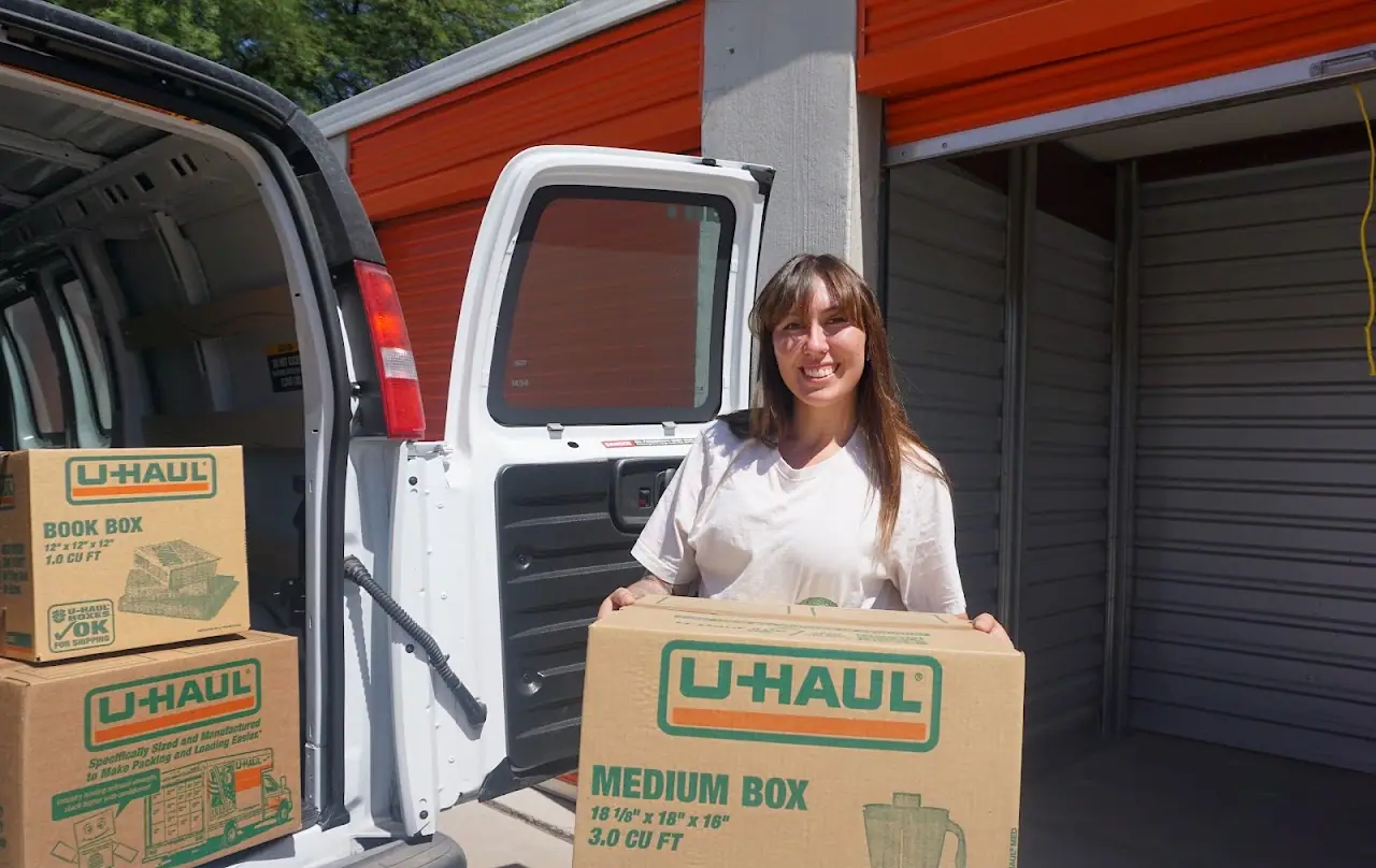 Self-Storage at U-Haul, RV storage in Sun Lakes