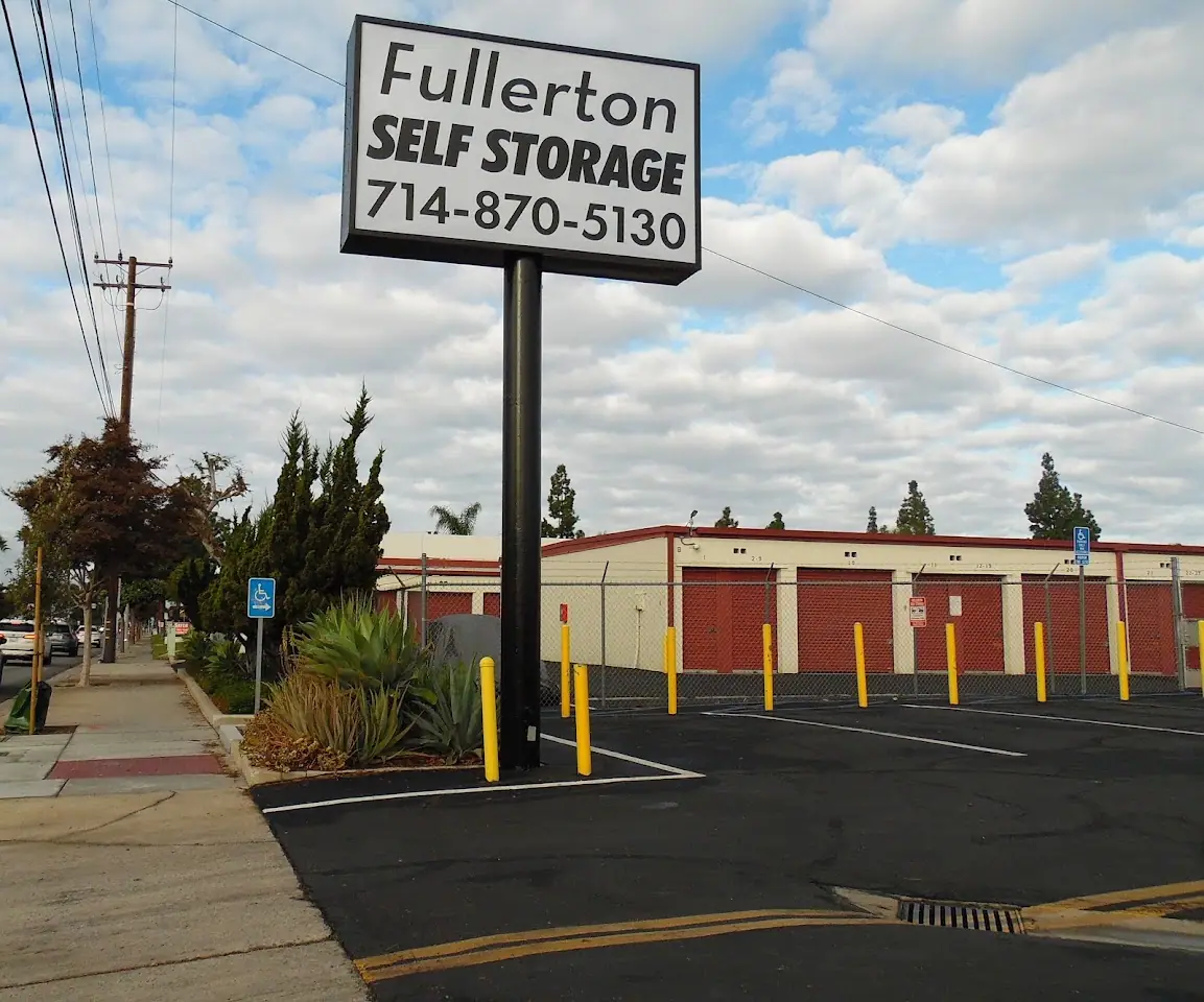 Fullerton Self Storage, RV storage in Fullerton