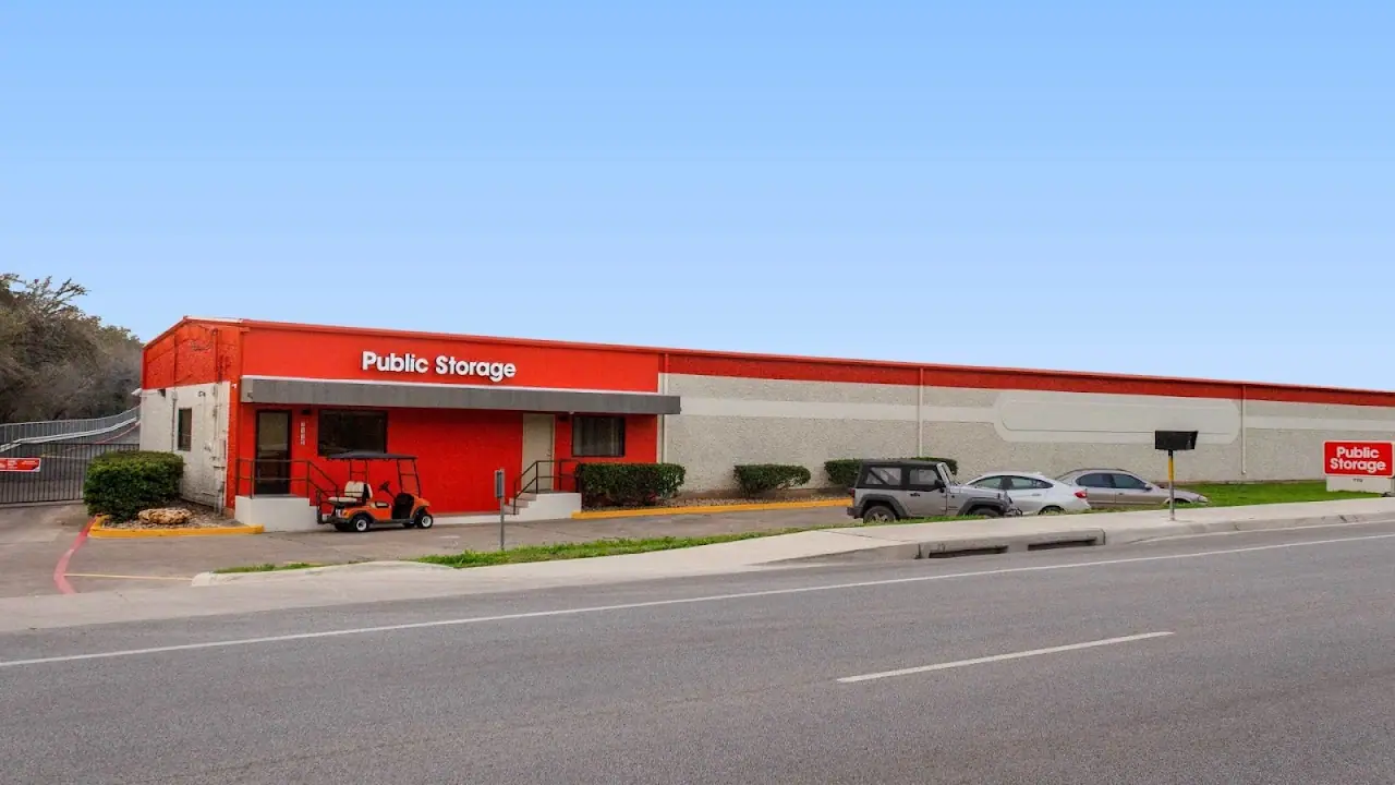 Public Storage, RV storage in Austin