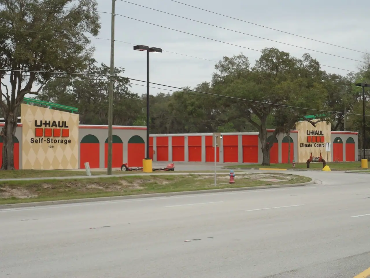 Self-Storage at U-Haul, RV storage in Apopka