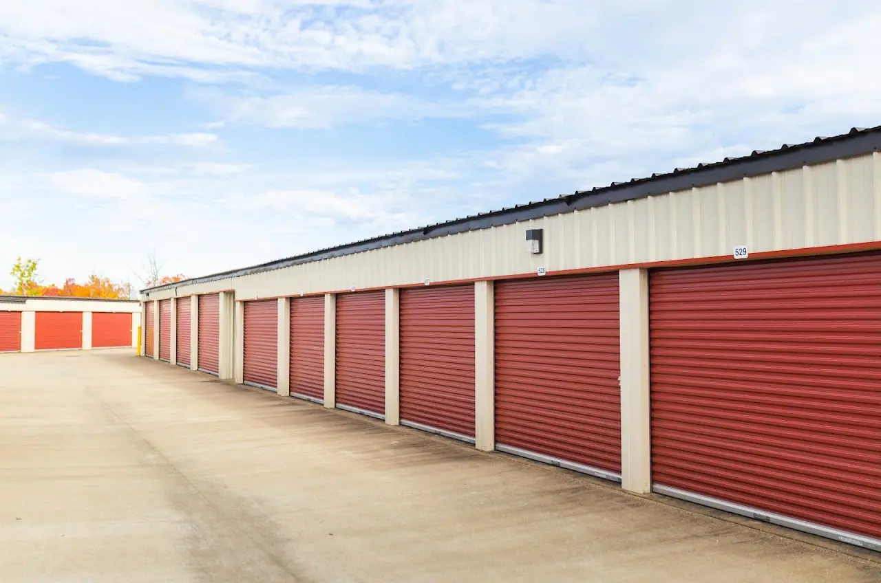 Mini Mall Storage, RV storage in Parkersburg