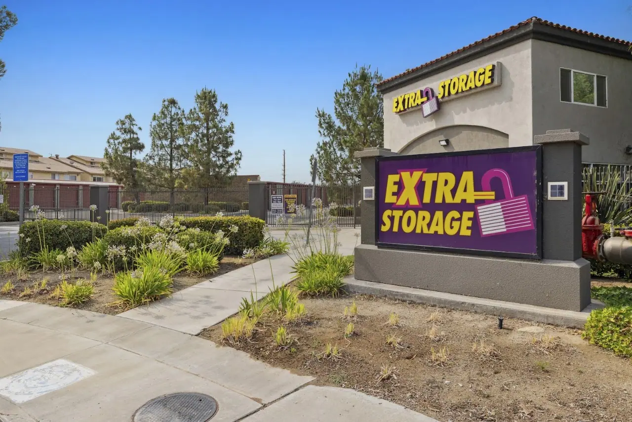 Extra Storage Valencia, RV storage in Santa Clarita
