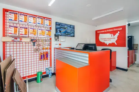 Public Storage photo 2