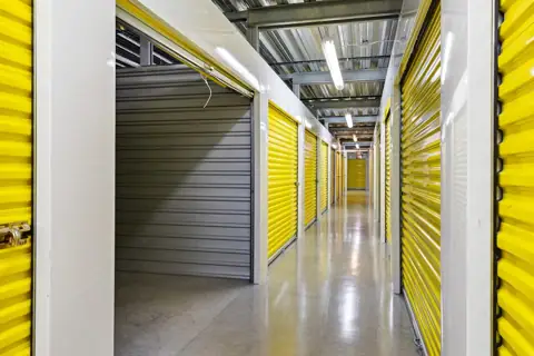 Mini Mall Storage photo 2