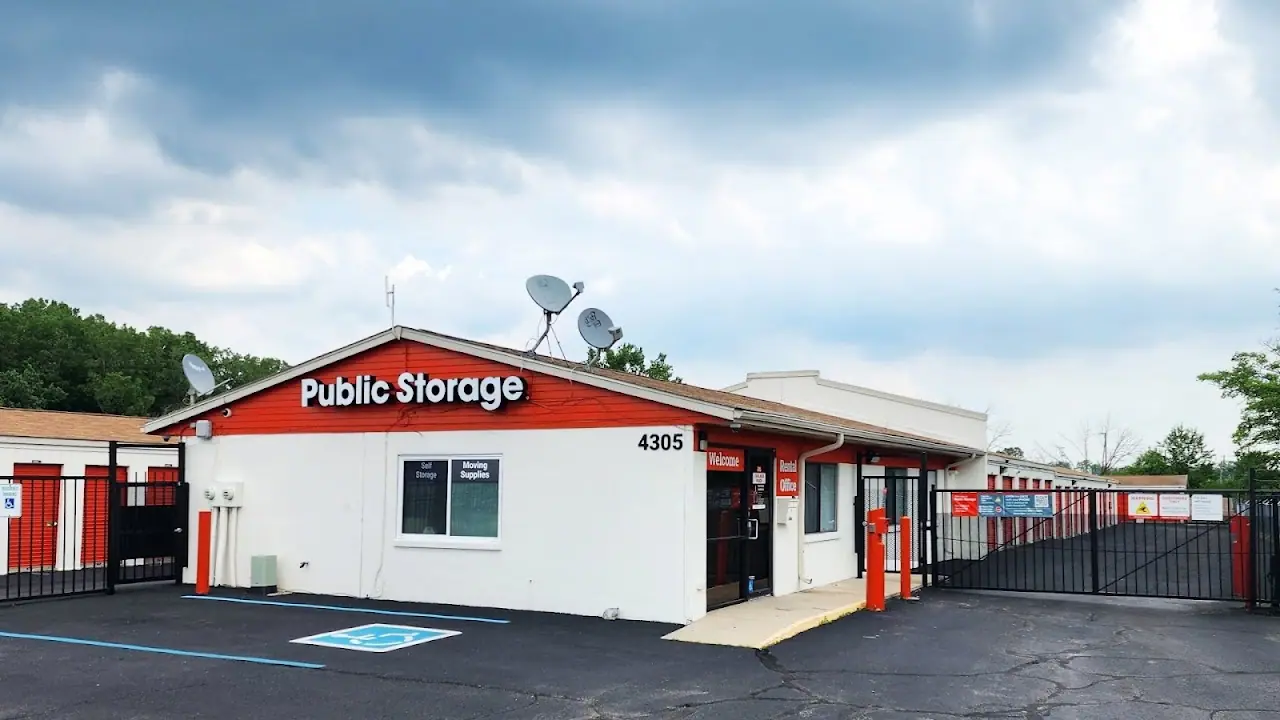 Public Storage, RV storage in Indianapolis