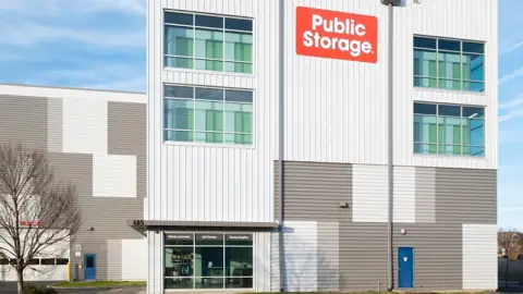 Public Storage in Portland, OR