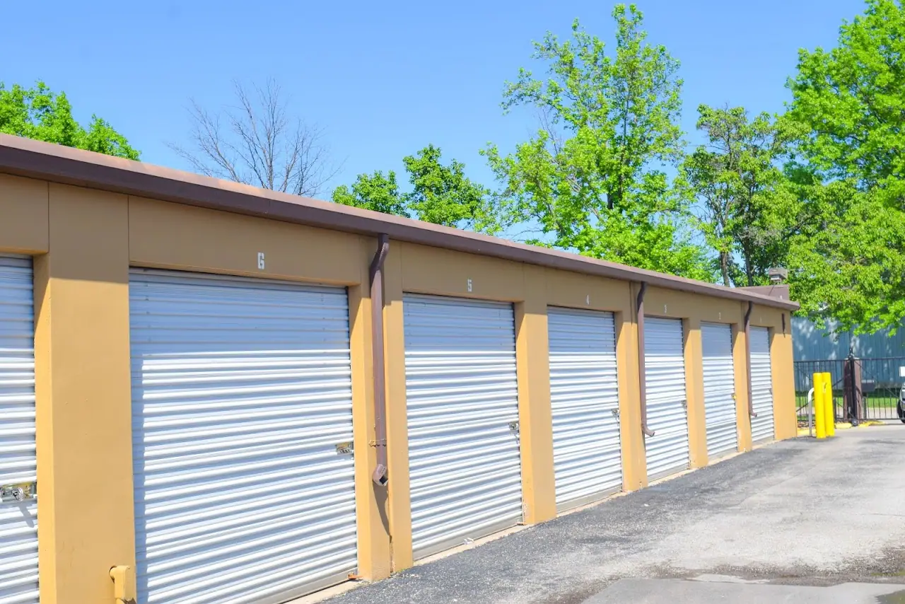 I35/435 Self Storage, RV storage in Lenexa