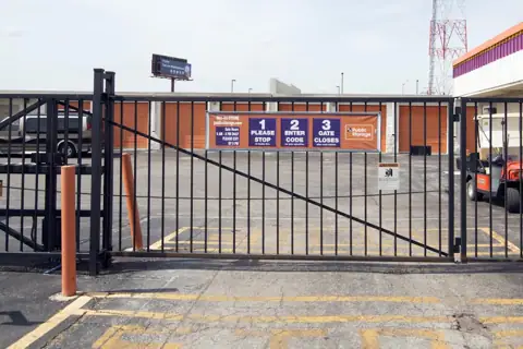 Public Storage photo 2