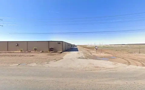 CMT Storage & Business Units photo 2