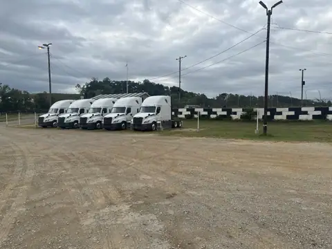 Trucker Path Parking photo 2