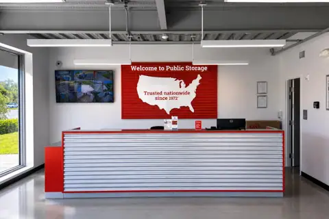 Public Storage photo 3