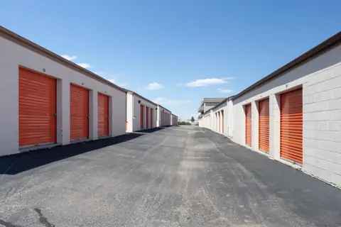 Public Storage photo 2