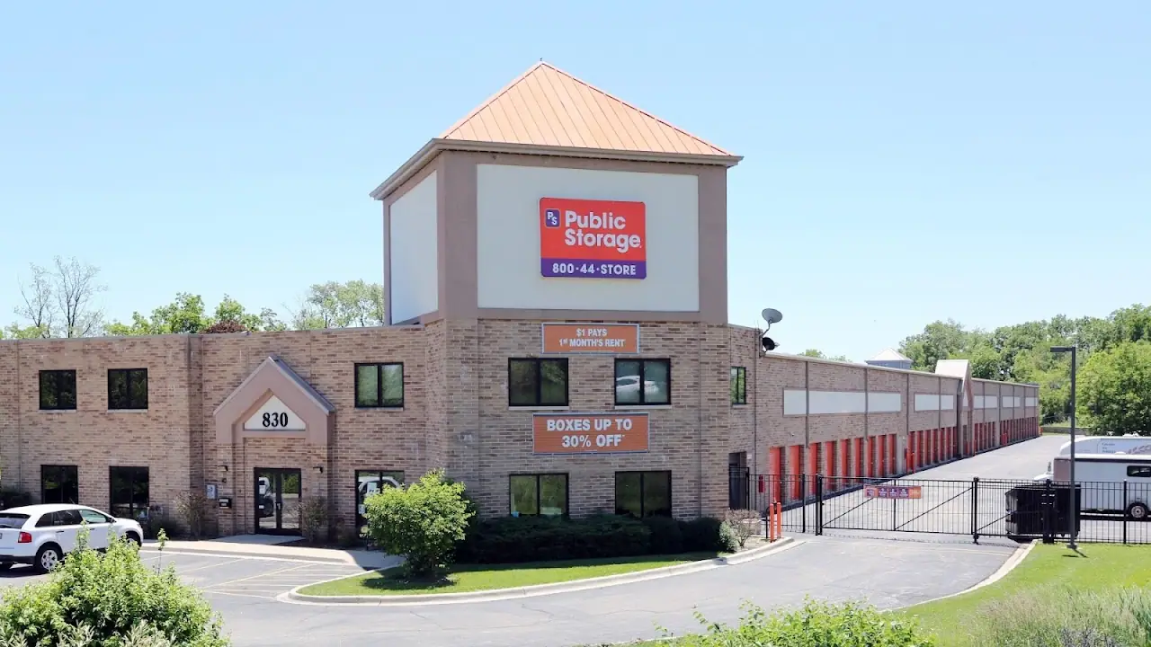 Public Storage, RV storage in Elgin