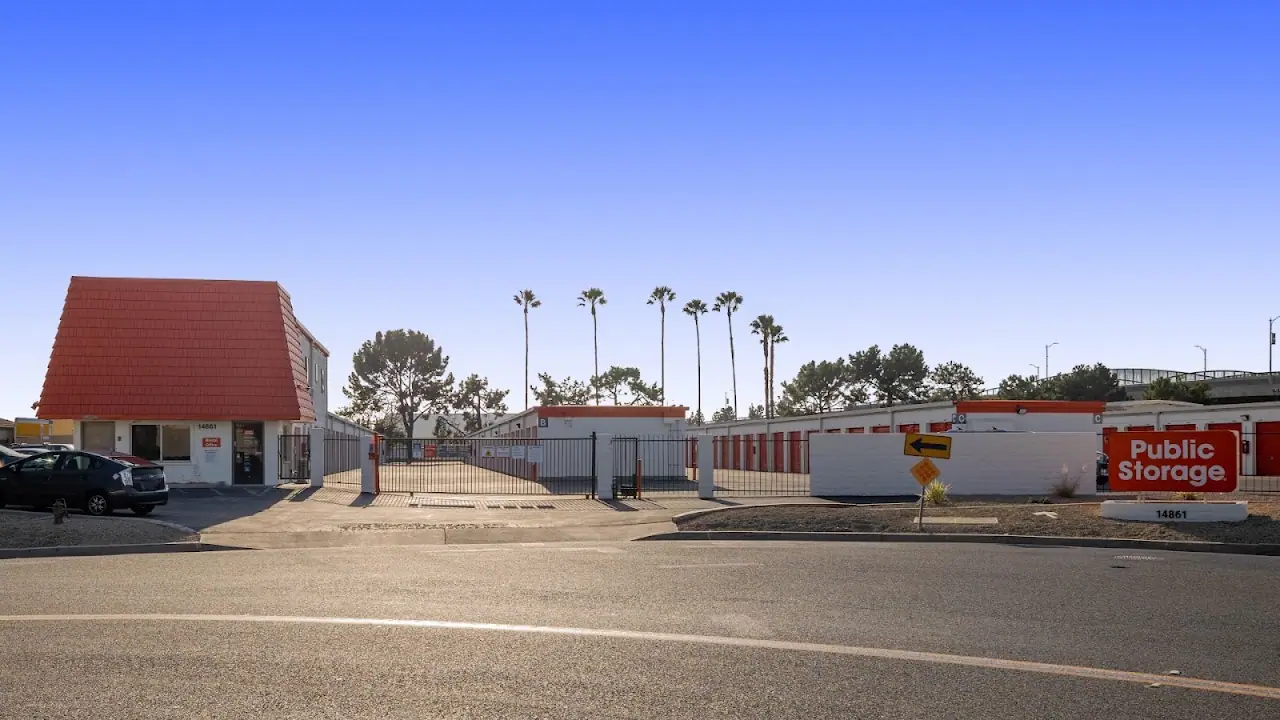 Public Storage, RV storage in Tustin