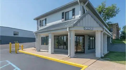 Extra Space Storage in St. Louis, MO