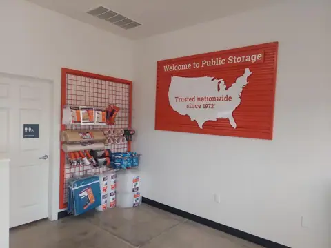 Public Storage photo 3