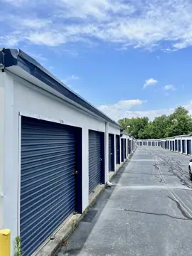 USA Storage Centers Martinsville South photo 3