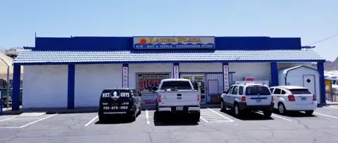 Laker Plaza photo 3