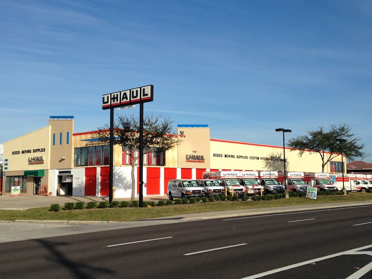Self-Storage at U-Haul, RV storage in Tampa