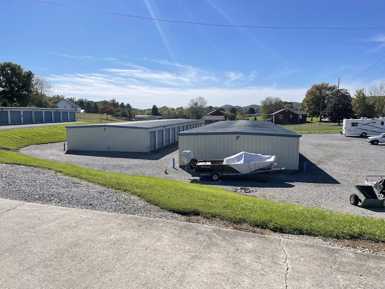 Volunteer Storage - Seymour, RV storage in Seymour
