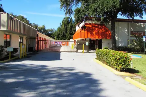 Public Storage photo 2