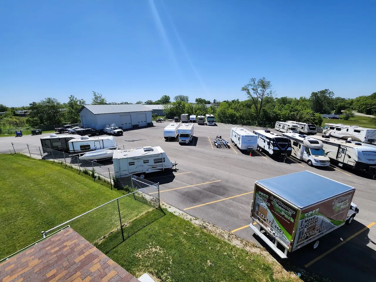 Beach Park RV & Boat Parking, RV storage in Beach Park